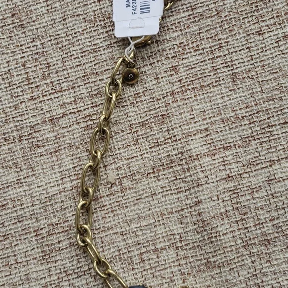 J.Crew Crystal Wreath Cluster Necklace NWT - Picture 3 of 7